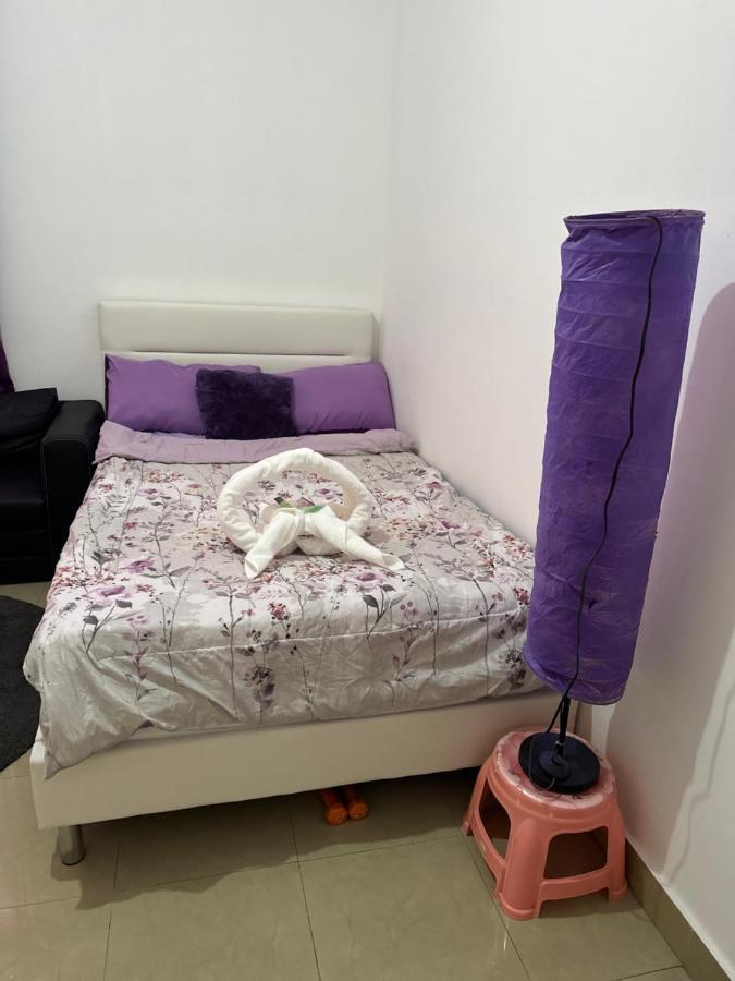 The Purple Place Apartment Abu Dhabi Exterior foto