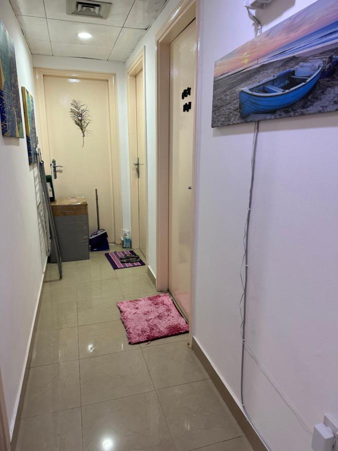 The Purple Place Apartment Abu Dhabi Exterior foto
